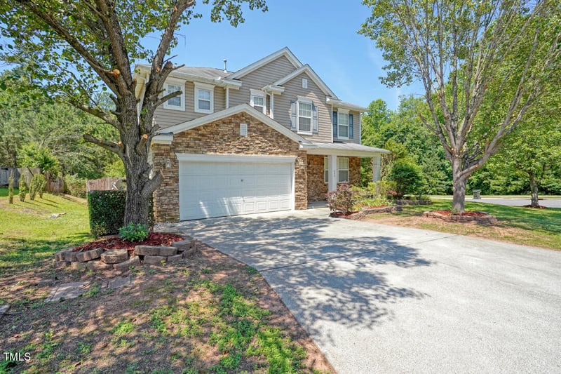 602 Weathervane Dr, Durham, NC 27703