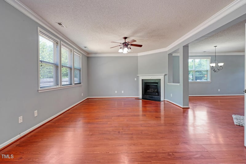 602 Weathervane Dr, Durham, NC 27703