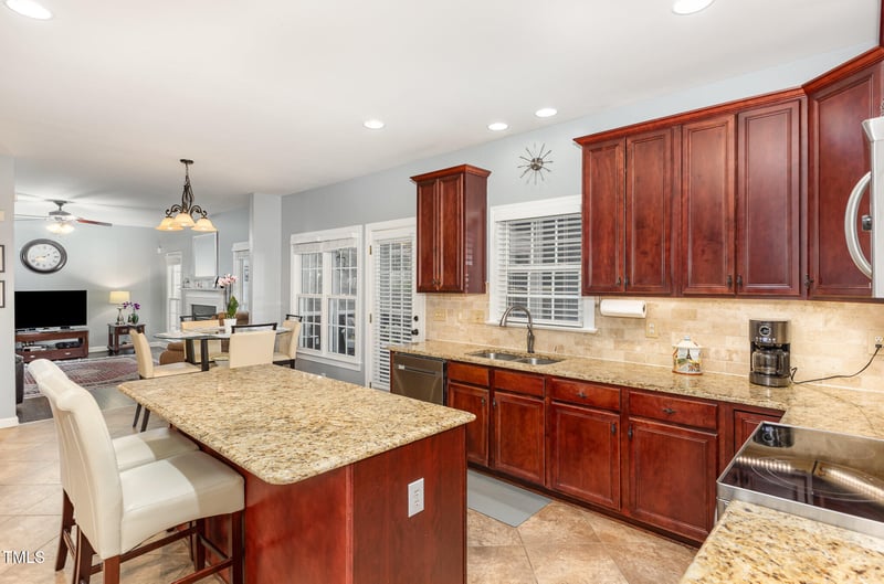 6020 Jones Farm Rd, Wake Forest, NC 27587