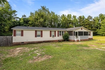 6021 Canadian Ave, Hope Mills, NC 28348
