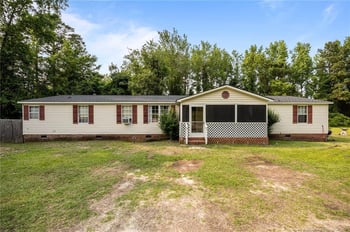 6021 Canadian Ave, Hope Mills, NC 28348