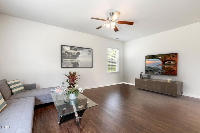 6021 Watsonia Dr, Zebulon, NC 27597
