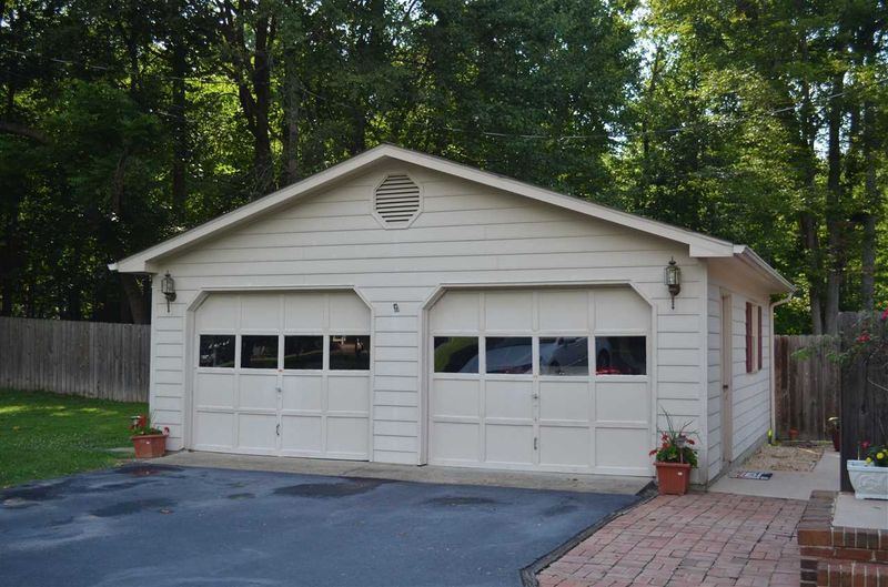 6023 Baird St, Durham, NC 27712