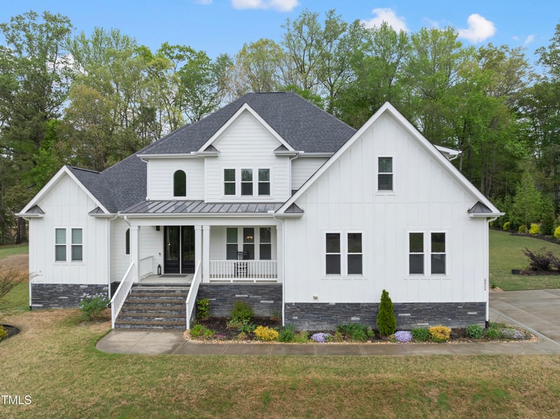 6024 Lunenburg Dr, Raleigh, NC 27603