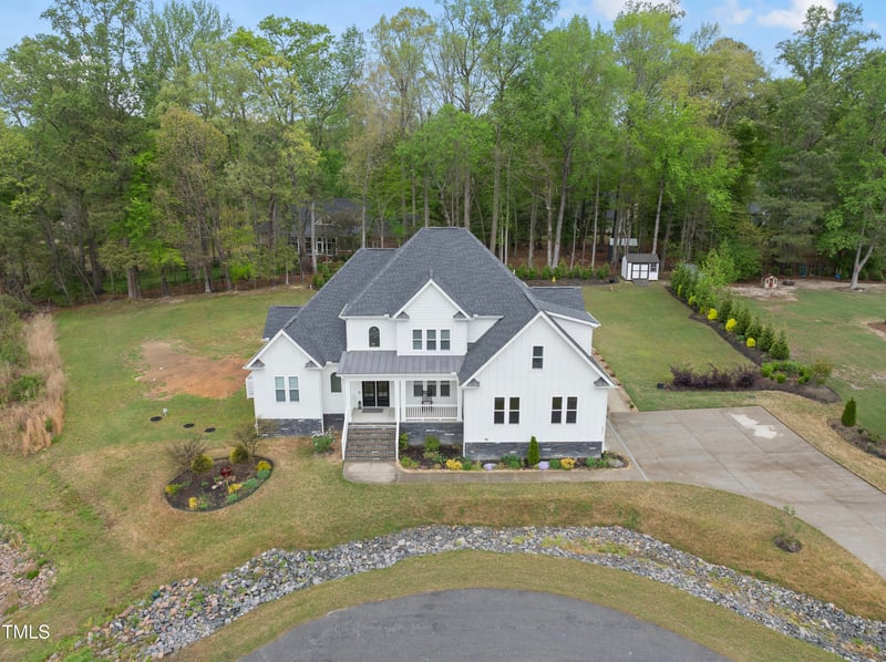 6024 Lunenburg Dr, Raleigh, NC 27603