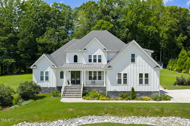 6024 Lunenburg Dr, Raleigh, NC 27603