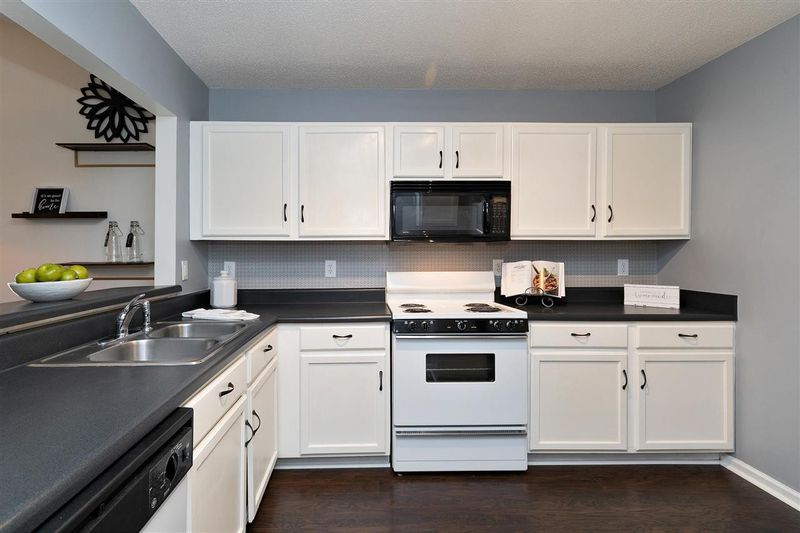 6024 Newhall Rd, Durham, NC 27713