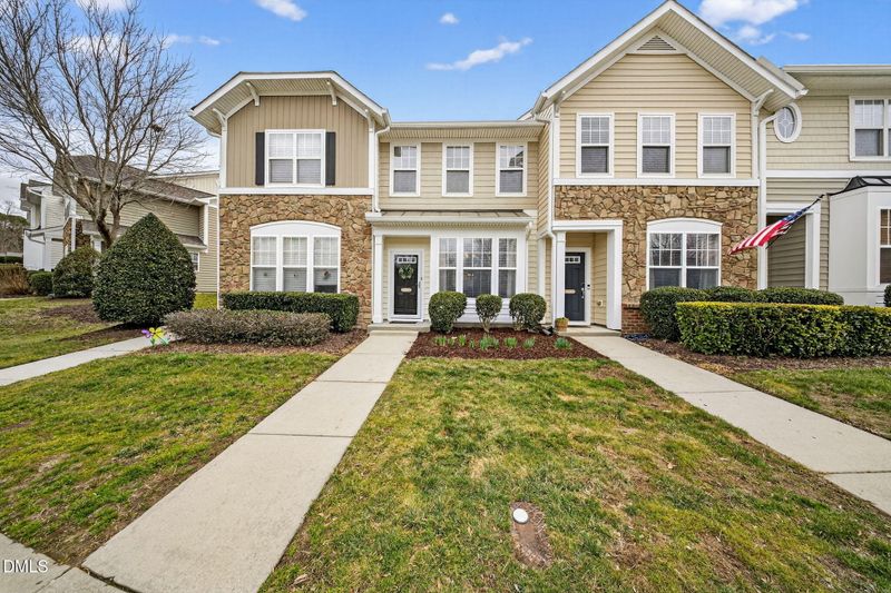 6024 Viking Dr, Raleigh, NC 27612