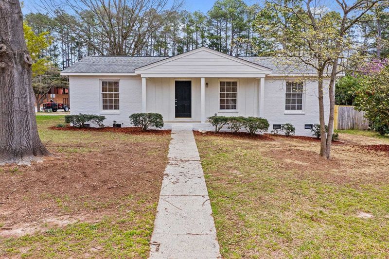6024 Windham Dr, Raleigh, NC 27609
