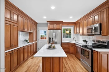 6025 Bellow St, Raleigh, NC 27609