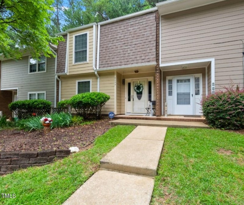 6025 Dixon Dr, Raleigh, NC 27609
