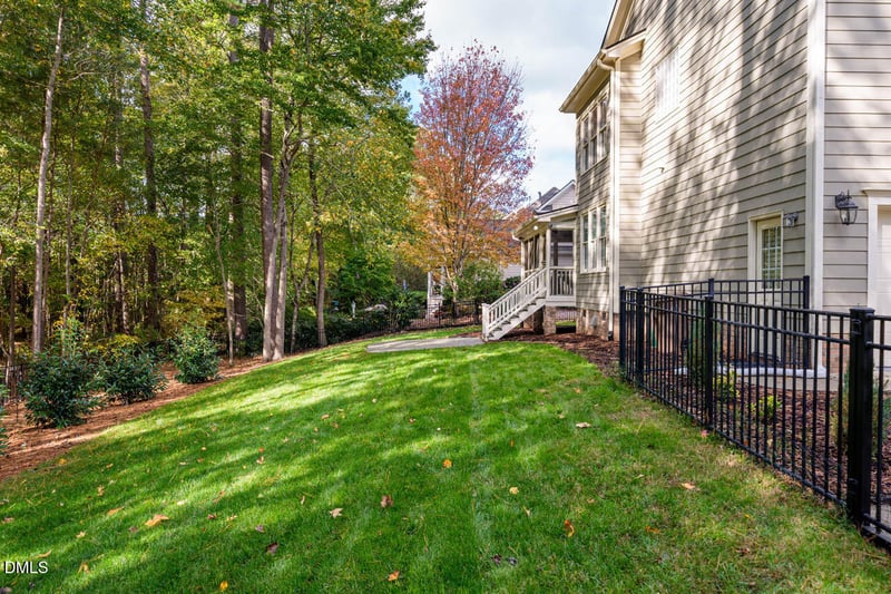 6025 Larboard Dr, Apex, NC 27539