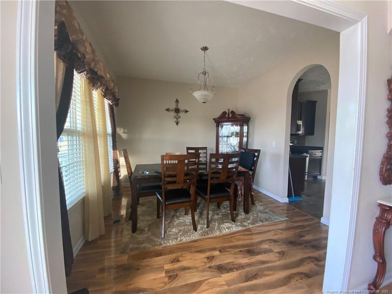 6027 Geranium Dr, Fayetteville, NC 28314