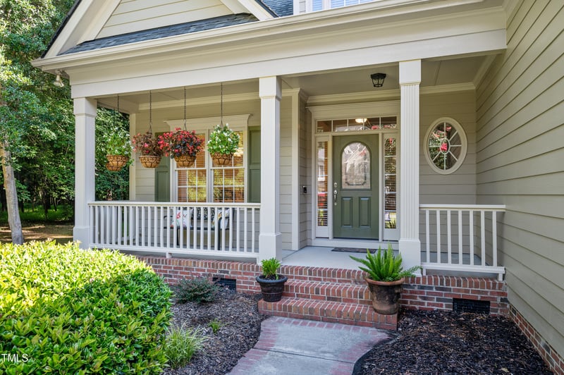 6028 Spicewood Dr, Fuquay Varina, NC 27526