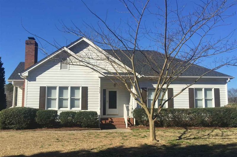 6028 Wildorlyn Cir, Raleigh, NC 27603