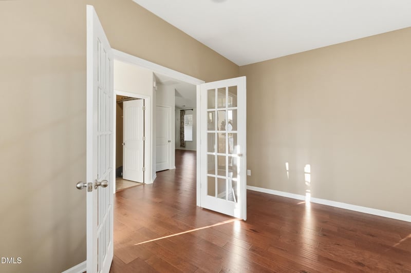 603 Applecross Dr, Mebane, NC 27302