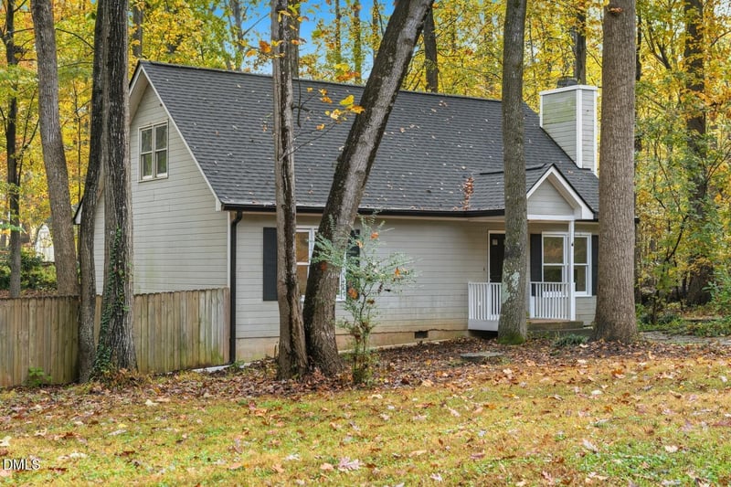 603 Buttonwood Dr, Hillsborough, NC 27278