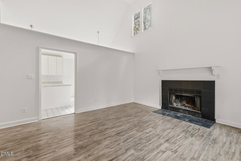 603 Buttonwood Dr, Hillsborough, NC 27278