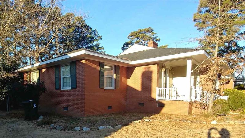 603 W Church St, Benson, NC 27504