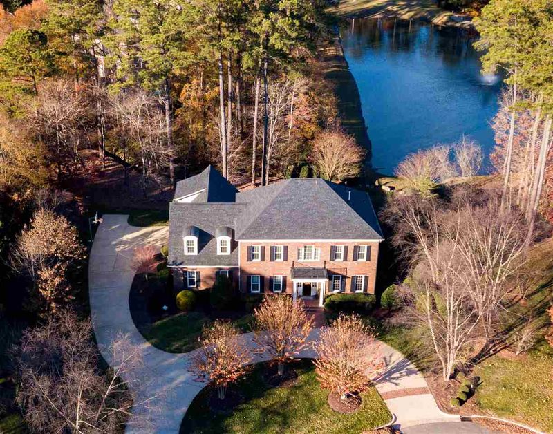 603 Devonhall Ln, Cary, NC 27518