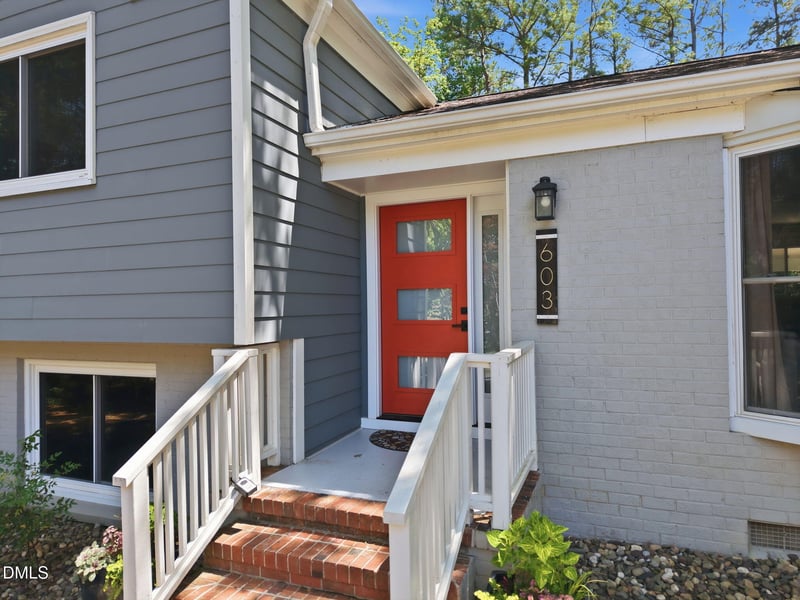 603 Estes Dr, Chapel Hill, NC 27514