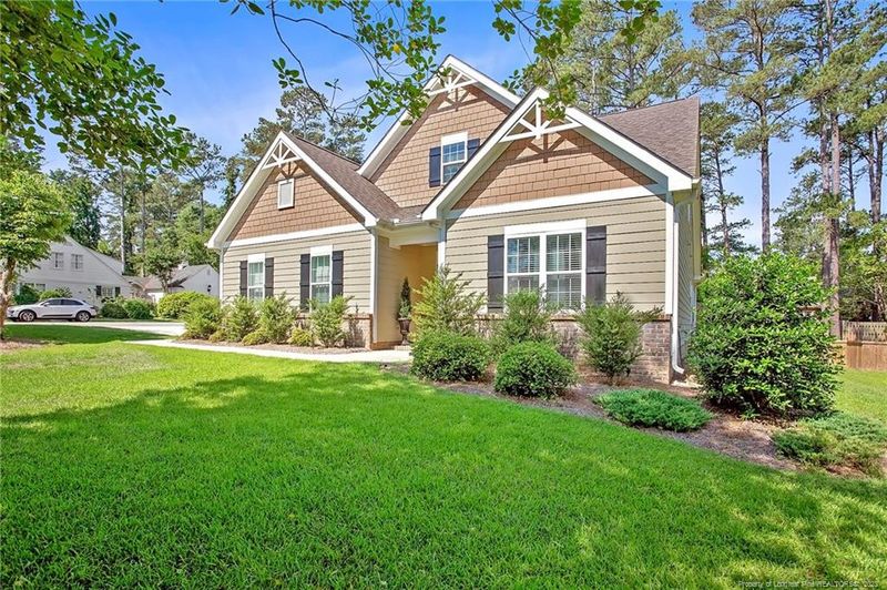 603 Forest Rd, Fayetteville, NC 28305
