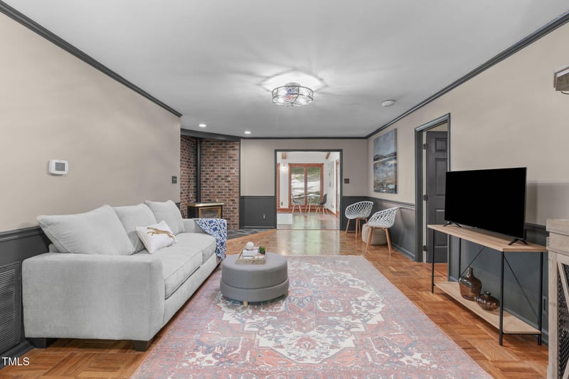 603 Gentry Ln, Hillsborough, NC 27278