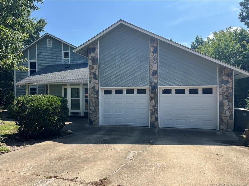 603 Hemphill Cir, Fayetteville, NC 28303
