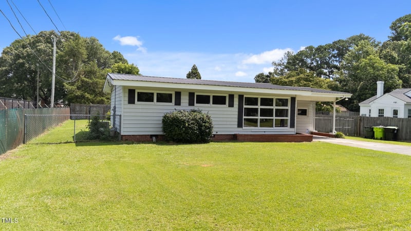 603 Hill St, Benson, NC 27504
