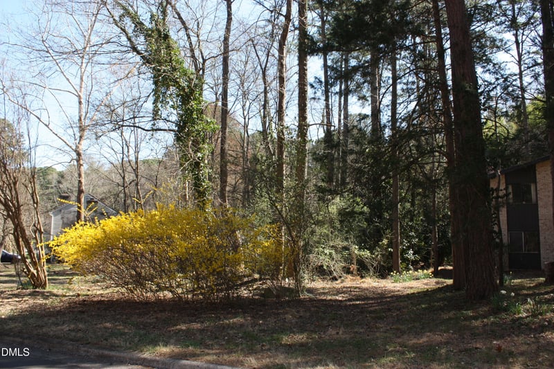 603 Kensington Dr, Chapel Hill, NC 27514