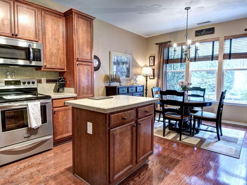 603 Meeting Hall Dr, Morrisville, NC 27560