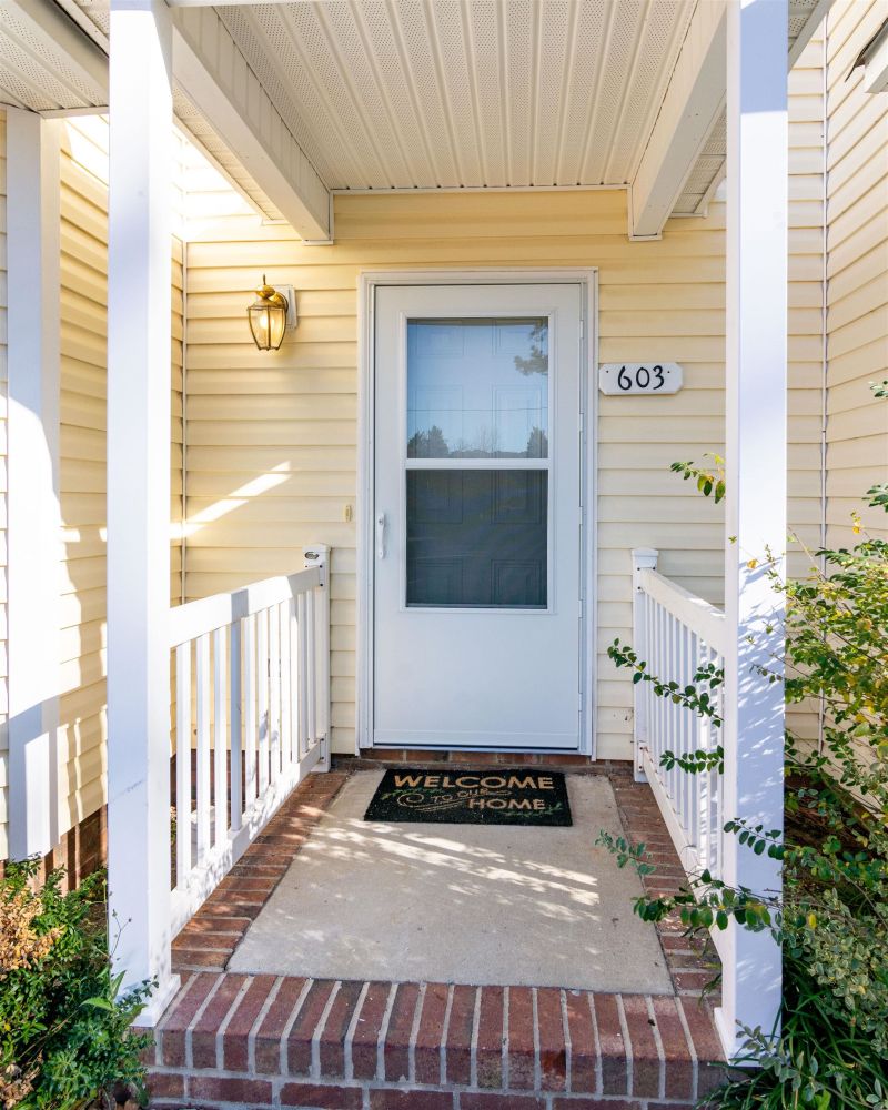 603 S Moore St, Clayton, NC 27520