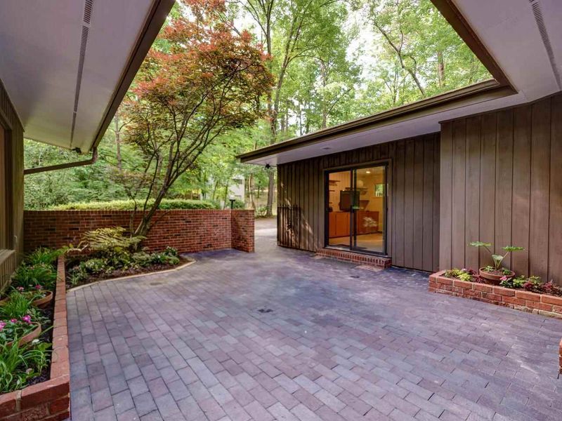 603 Rock Creek Rd, Chapel Hill, NC 27514