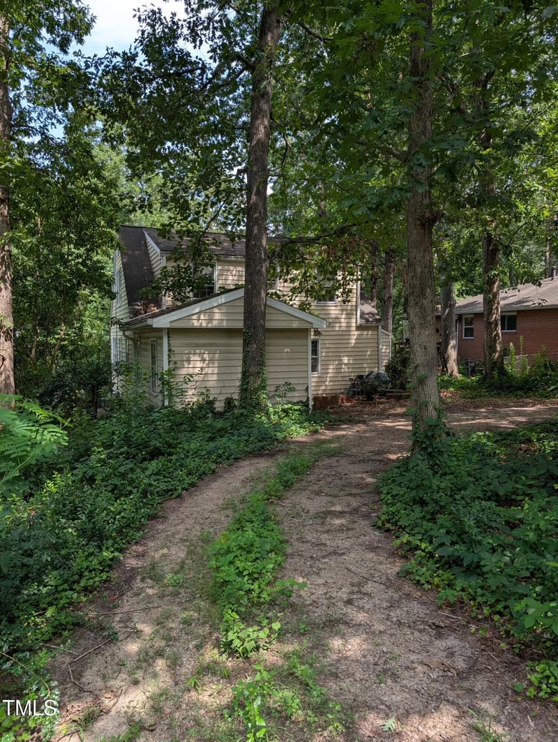 603 Stacy St, Raleigh, NC 27607