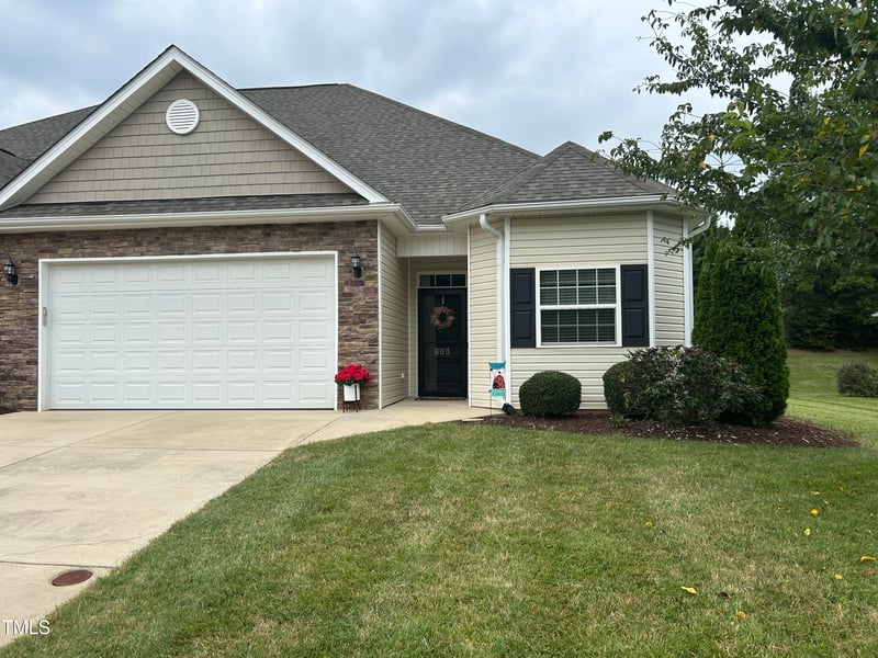 603 Village Lake Dr, Mebane, NC 27302