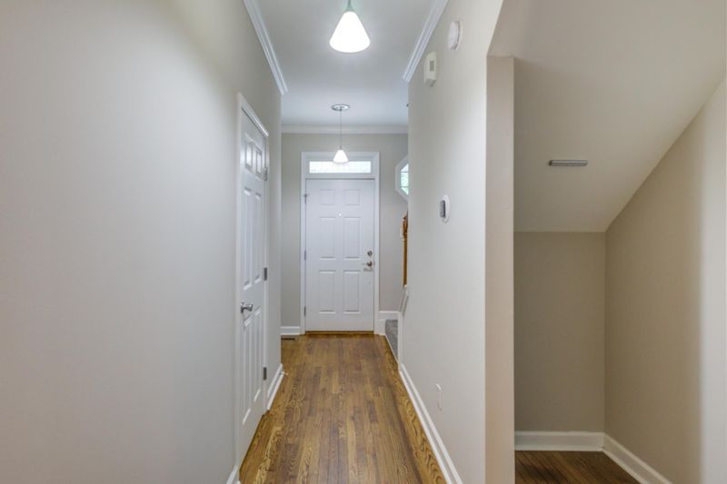 6032 Four Townes Ln, Raleigh, NC 27616