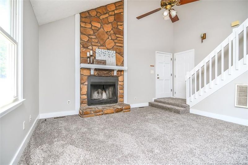 6032 Harmon Pl, Fayetteville, NC 28314