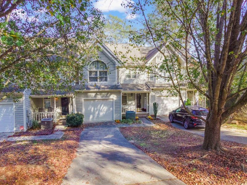 6032 River Lake Cir, Raleigh, NC 27604
