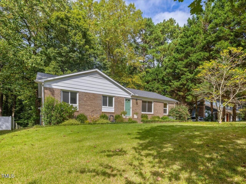 6032 Wintergreen Dr, Raleigh, NC 27609