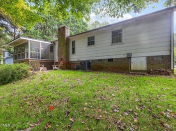 6032 Wintergreen Dr, Raleigh, NC 27609