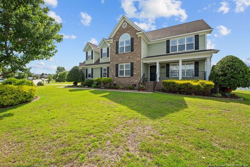 6033 Ecru Ct, Fayetteville, NC 28314