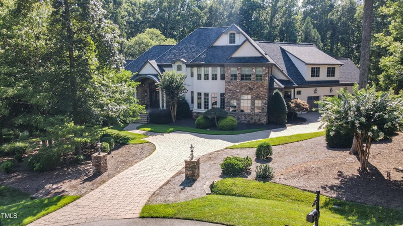 6033 Over Hadden Ct, Raleigh, NC 27614