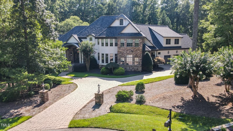 6033 Over Hadden Ct, Raleigh, NC 27614