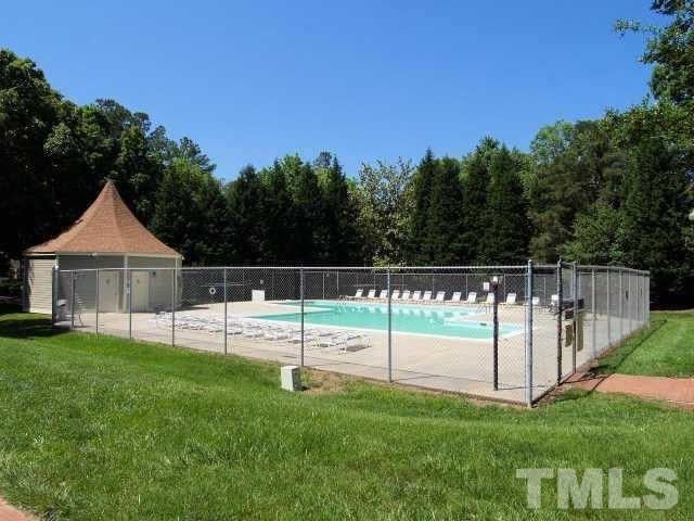 6033 Sentinel Dr, Raleigh, NC 27609