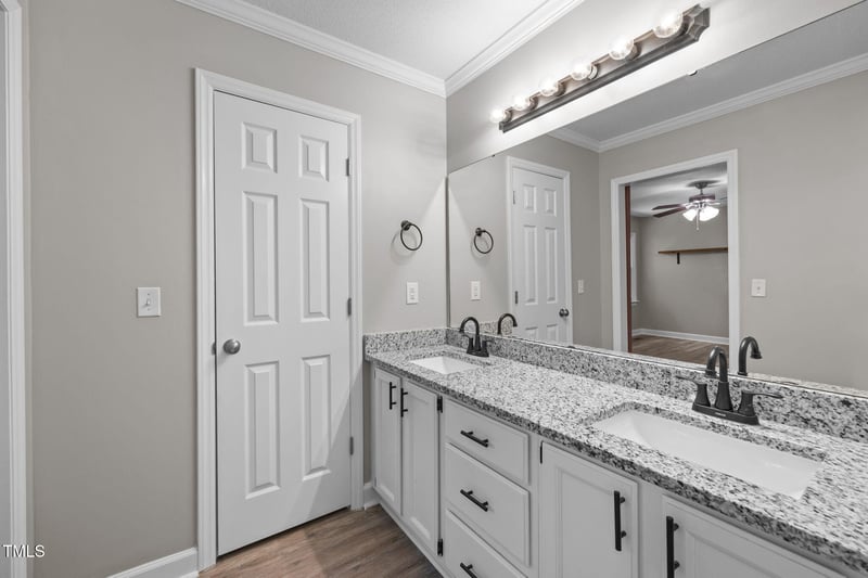 6033 Wildorlyn Cir, Raleigh, NC 27603