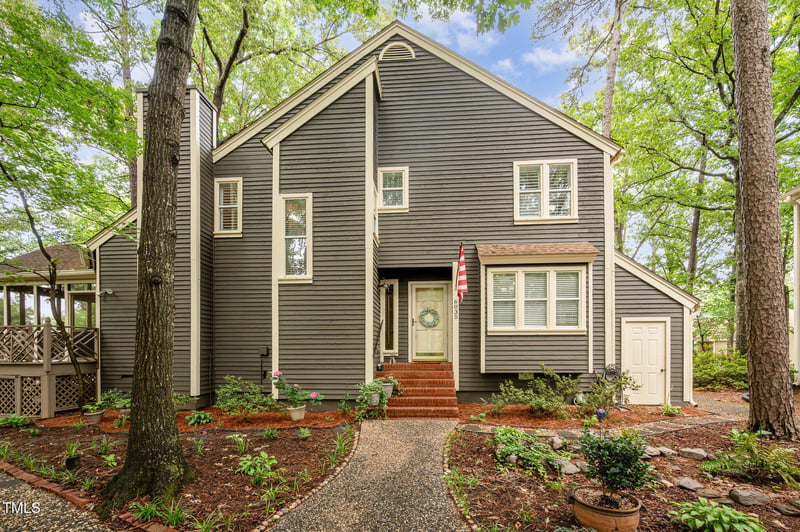 6035 Sentinel Dr, Raleigh, NC 27609