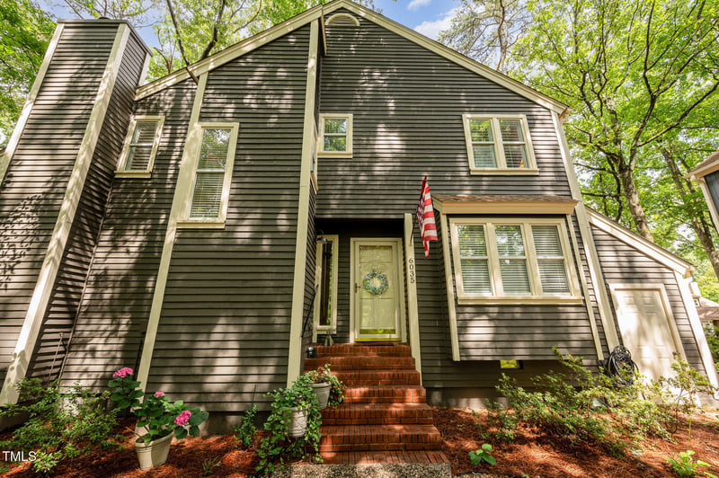6035 Sentinel Dr, Raleigh, NC 27609