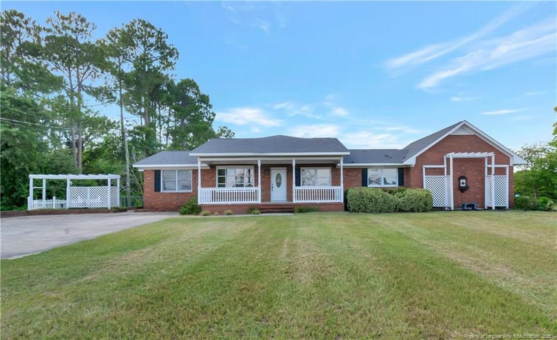 6036-6070 Camden Rd, Fayetteville, NC 28306
