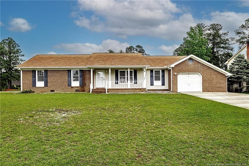 6036 Lakeway Dr, Fayetteville, NC 28306