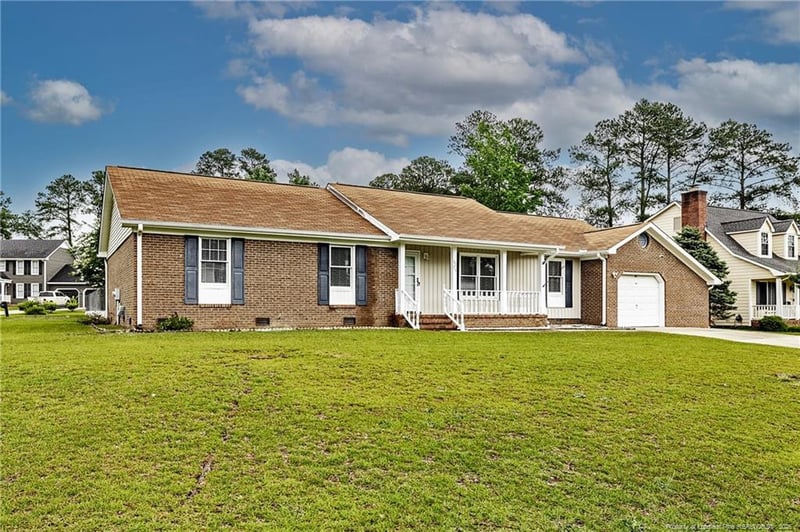 6036 Lakeway Dr, Fayetteville, NC 28306